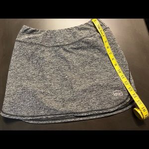 Cabela’s XPG skirt with lining size small black/grey colour mixture